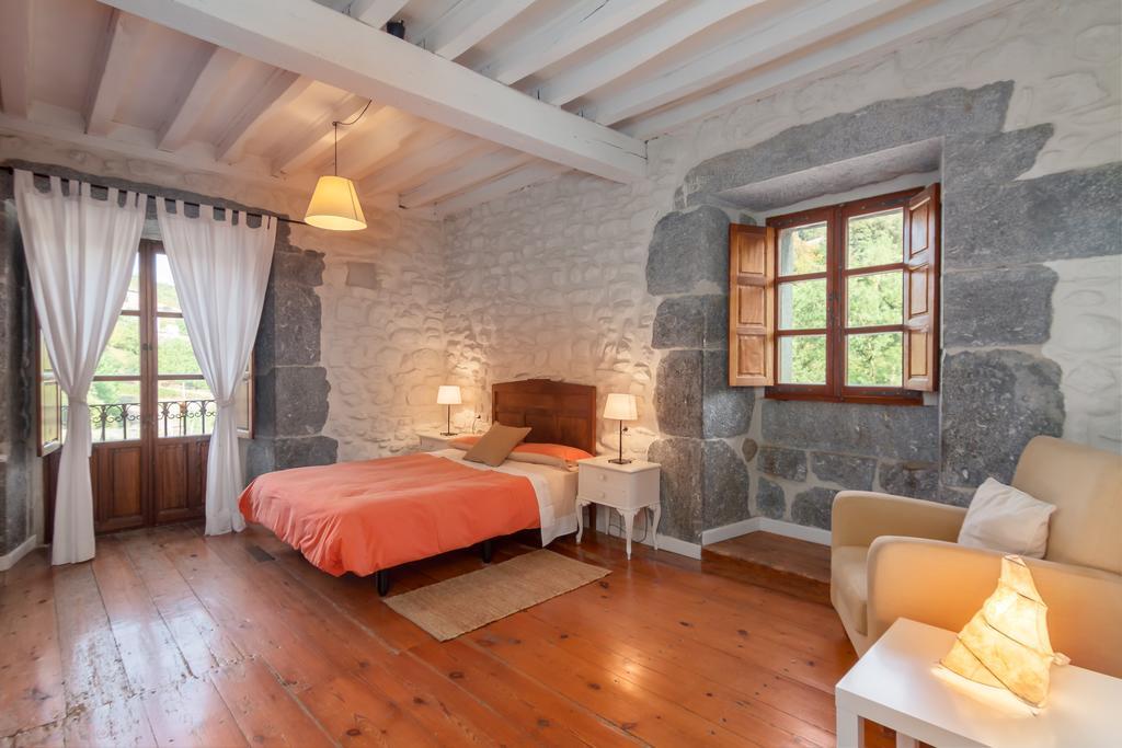 Casona Valle De Soba Regules Kültér fotó