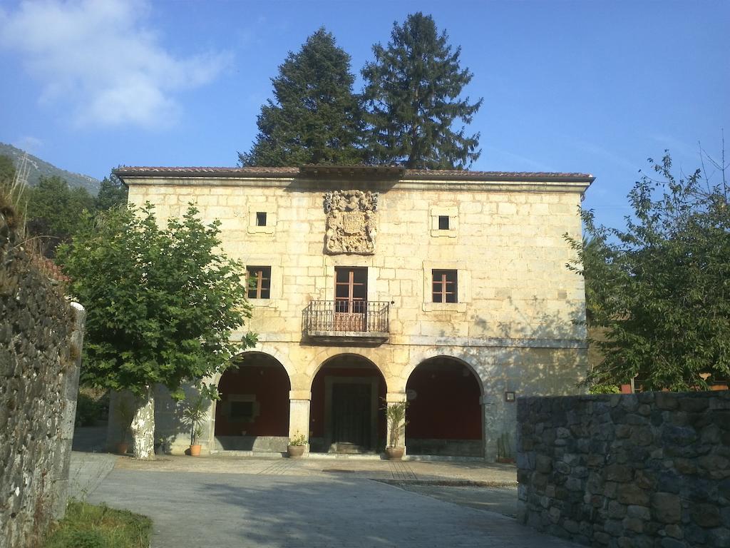 Casona Valle De Soba Regules Kültér fotó